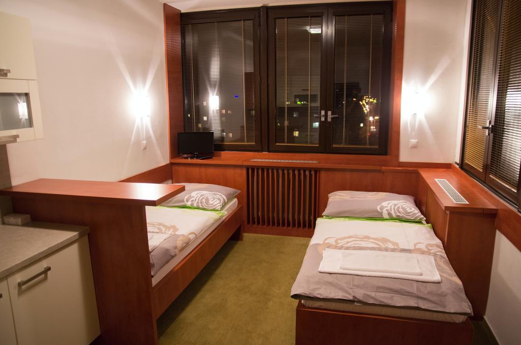 Hotel Bothe Povazska Bystrica Phòng bức ảnh