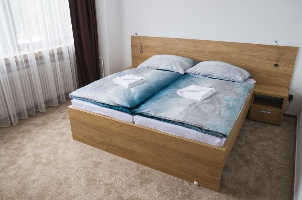 Hotel Bothe Povazska Bystrica Ngoại thất bức ảnh